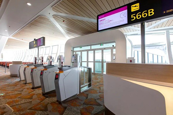 如何對智能疏散系統進行日常檢查？