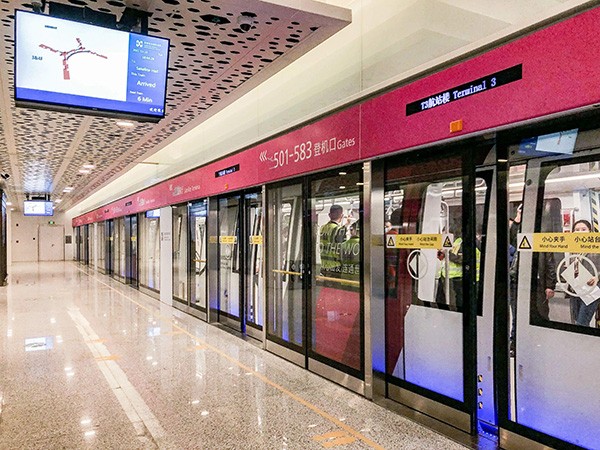 消防智能疏散系統如何在煙霧和黑暗中提供有效指引？