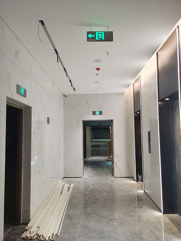 安裝智能消防應(yīng)急照明系統(tǒng)需要哪些專業(yè)知識？