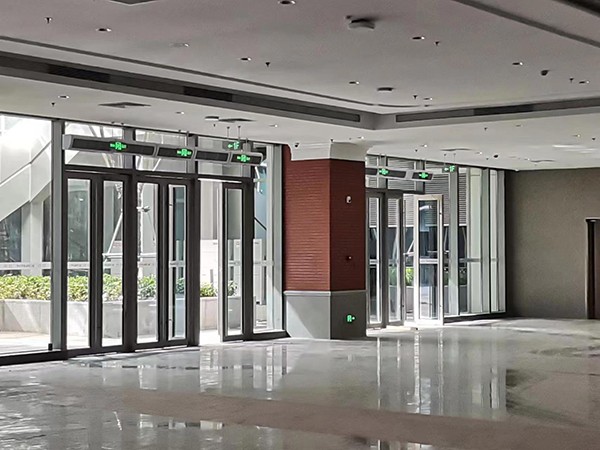 如何評估消防應急照明與疏散指示系統的可靠性？